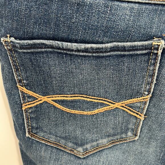 Abercrombie & Fitch Junior's High Waisted Blue Denim Cuffed Shorts Size 8R - Picture 6 of 14